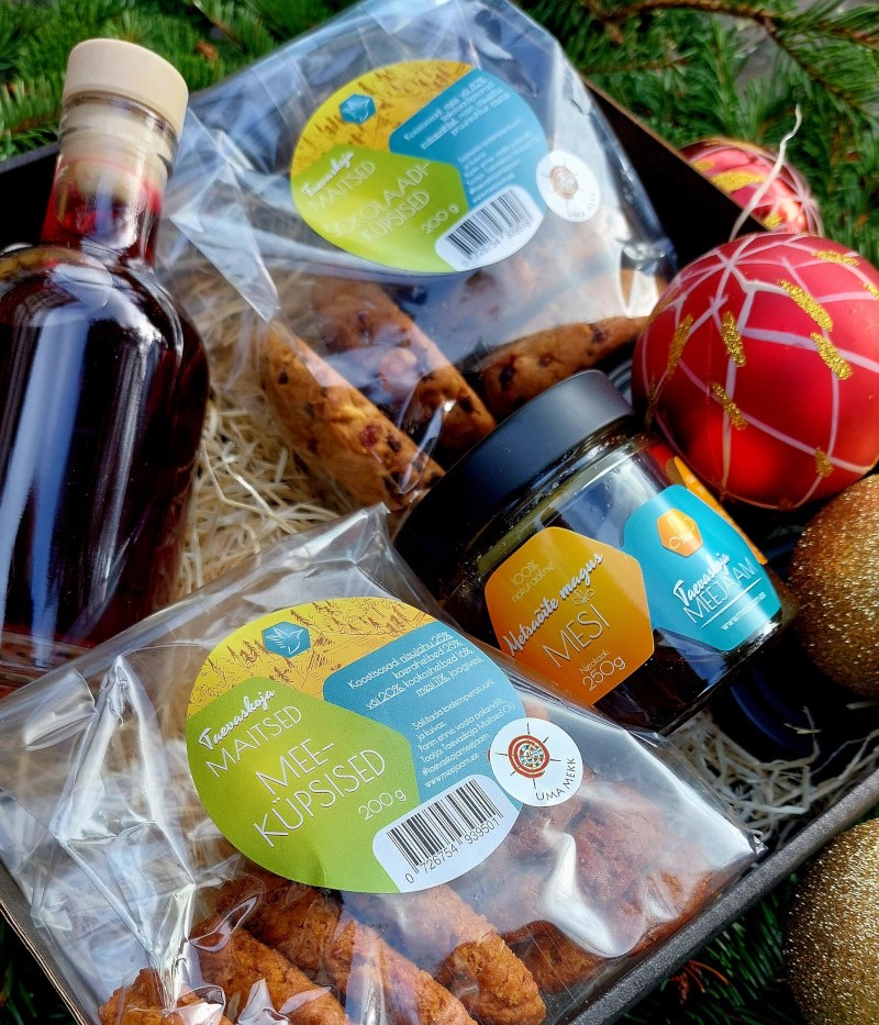 Kingipakk(küpsised,mesi,naps)1 Kingipakk(küpsised,mesi,naps)1